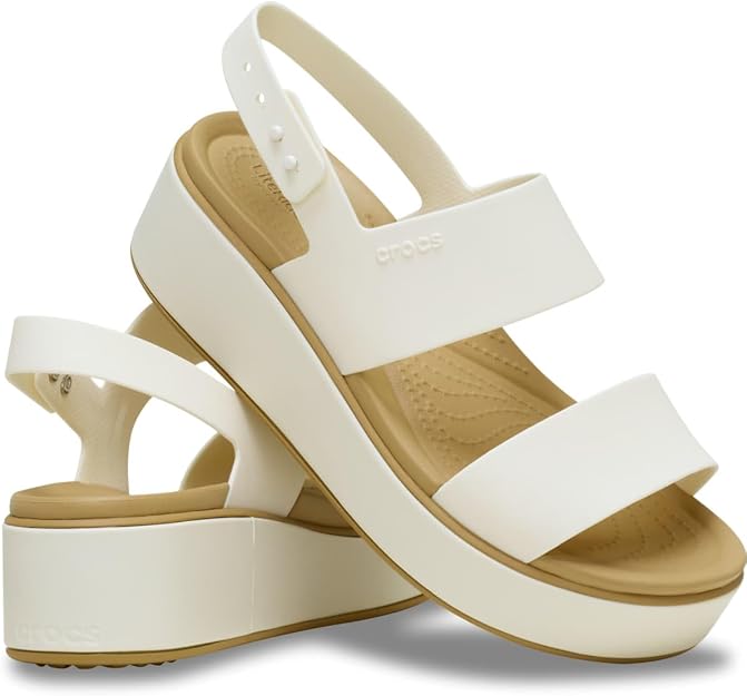 DC / Crocs Brooklyn - Sandalias de plataforma baja para mujer / Tiza/Bronceado - Talla 6