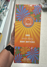 Cargar imagen en el visor de la galería, Solo En Ibiza - Mini Nourishing Body Butter Set
