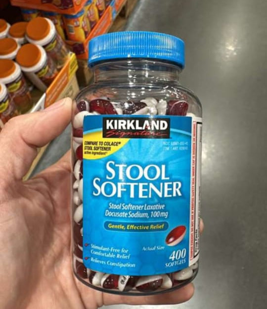 Kirkland Signature - Stool Softener 100 mg - 400 Softgels / MISC 2025**