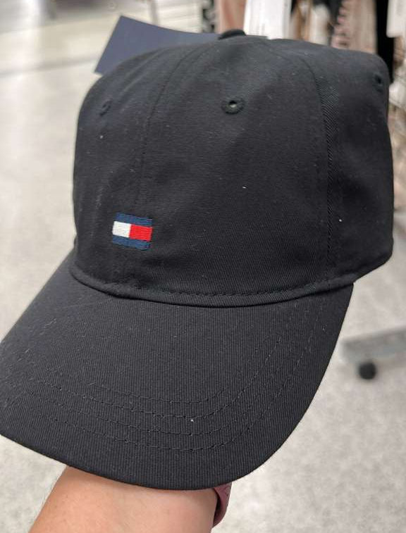 Accesorios / Gorra / Mujer / Negra / TH / R111325-5286-7