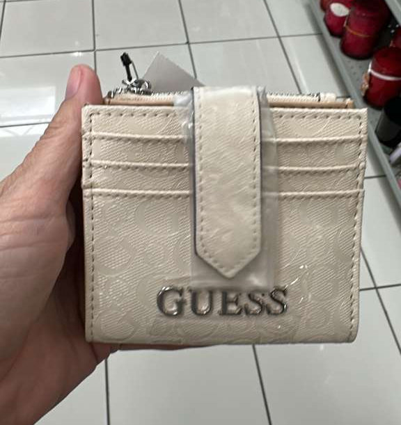 Billetera / Tarjetero / Mujer / GUESS / B111725-2346