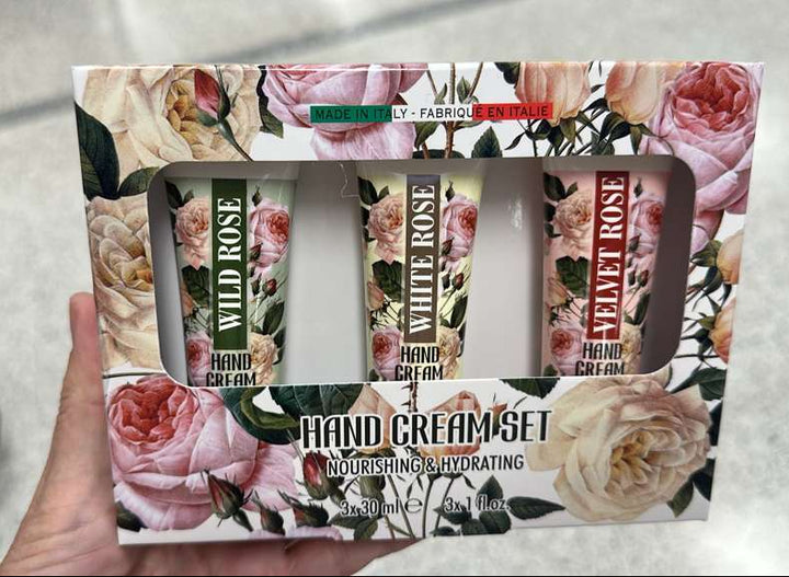 Cuidado de la piel / Regalitos / Navidad / Cremas de manos / 3 piezas / Italian Flowers / R112825-5301-9