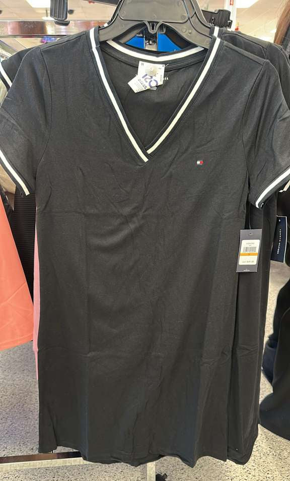 Vestido / Mujer / Negro / Cuello V / TH / R120425-5308-2