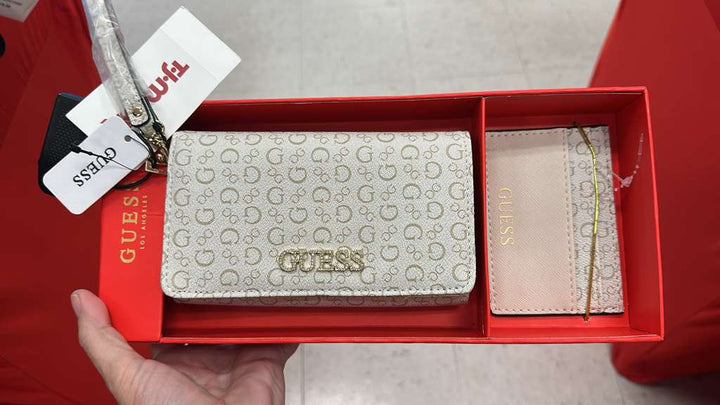 Billetera / Tarjetero / Set / GUESS / TJ121425-1357