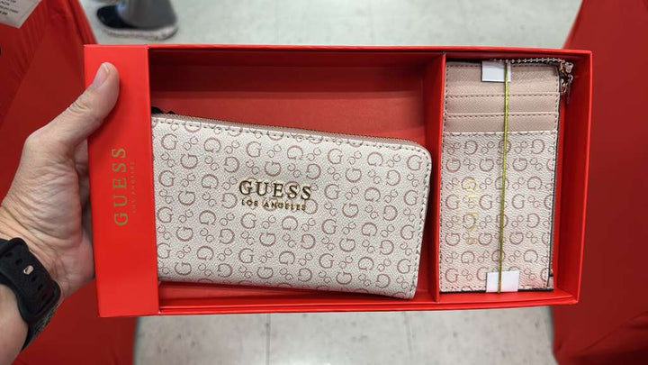 Billetera / Tarjetero / Set / GUESS / TJ121425-1357
