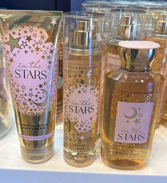 Cuidado personal / Regalitos / Navidad / In The Stars / Fine Fragrance Mist / Body Cream / Body Wash / Trío / BBW / BBW121525-000-VG