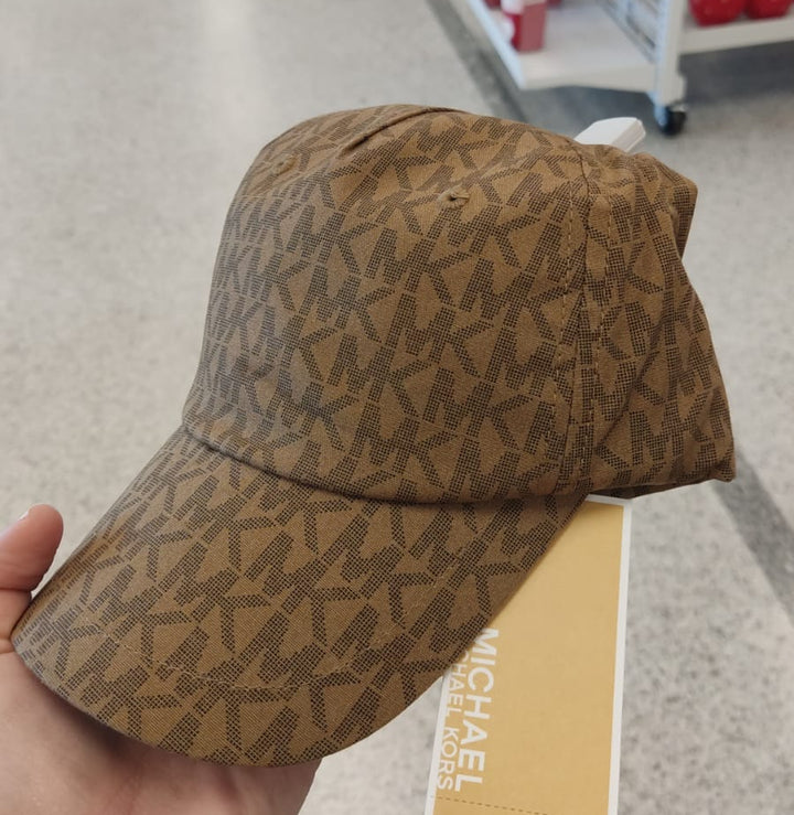 Accesorios / Gorra / Mujer / MK / R022226-6022-9