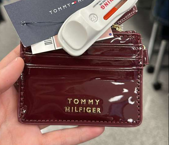 Billetera / Tarjetero con zipper  / Mujer / Vino / TH / B031726-6048-5