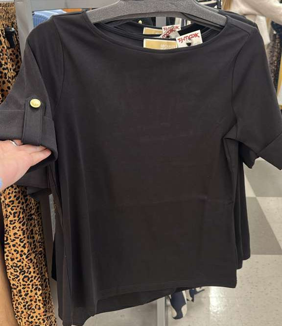 Blusa mujer / manga corta / Negro / MK / TJ032326-2903