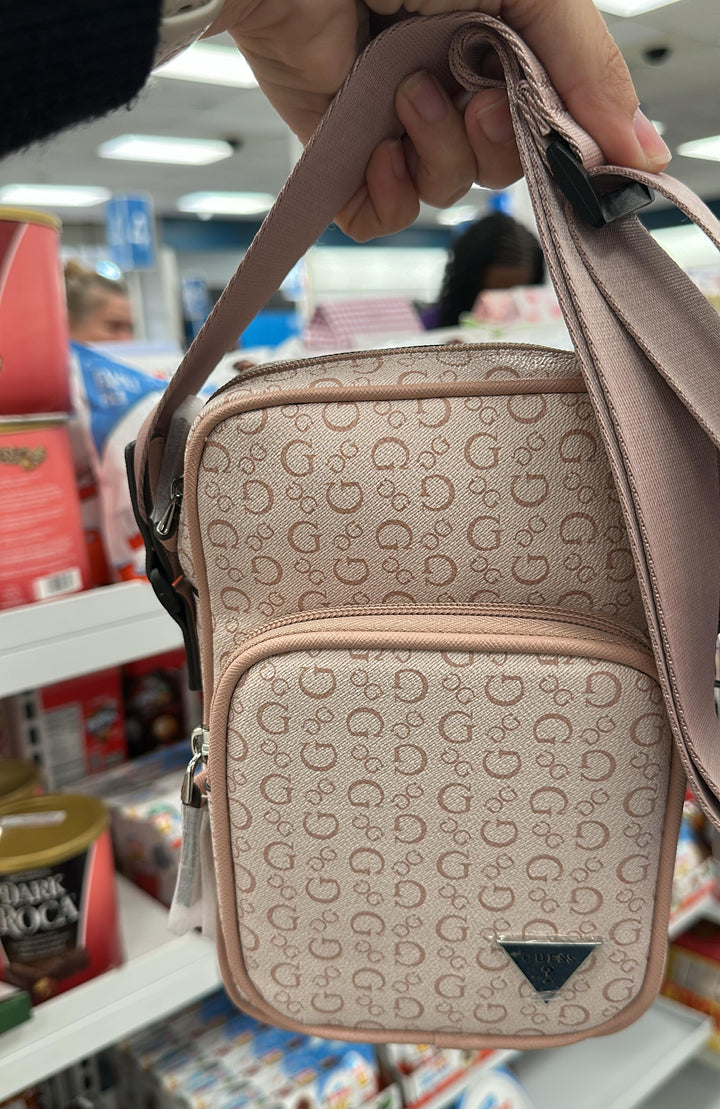 Bolso cruzado / GUESS / R032626-6057-0