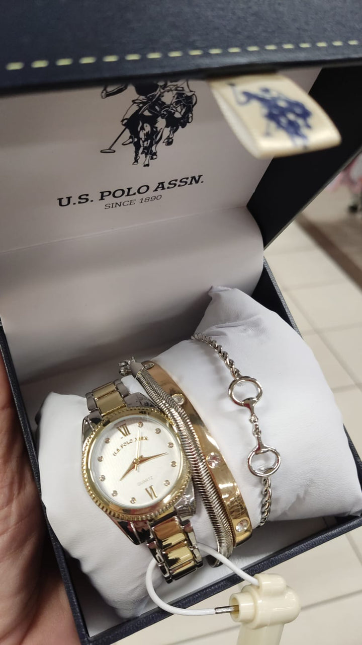 Accesorios / Reloj de Mujer / Dorado con plateado / Marco Redondo / Us Polo / B051526-62332
