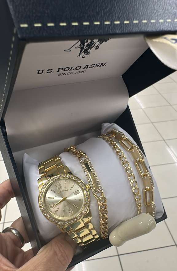 Accesorios / Reloj de Mujer / Dorado / Números romanos / US POLO / B052226-14428
