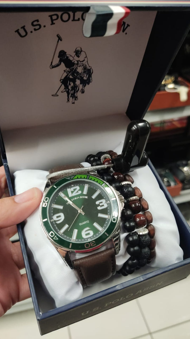 Accesorios / Reloj de Hombre / Faja Café Oscuro / Fondo Verde / US POLO / B061926-49070