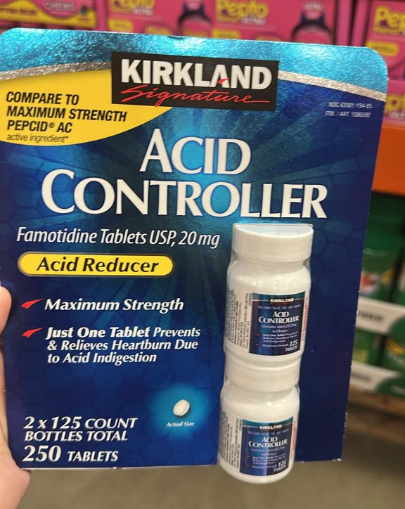 Kirkland Signature / Acid Controller, Famotidina 20 mg / 250 Tablets / CST082226-000