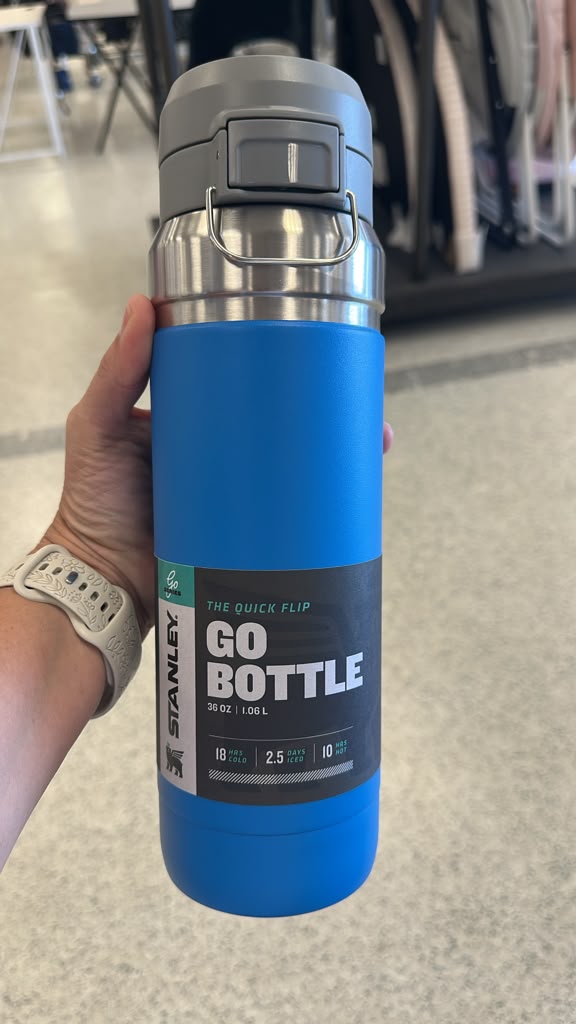 Hogar / Stanley The Quick Flip Go Bottle / 36 Oz / R091226-6224-8