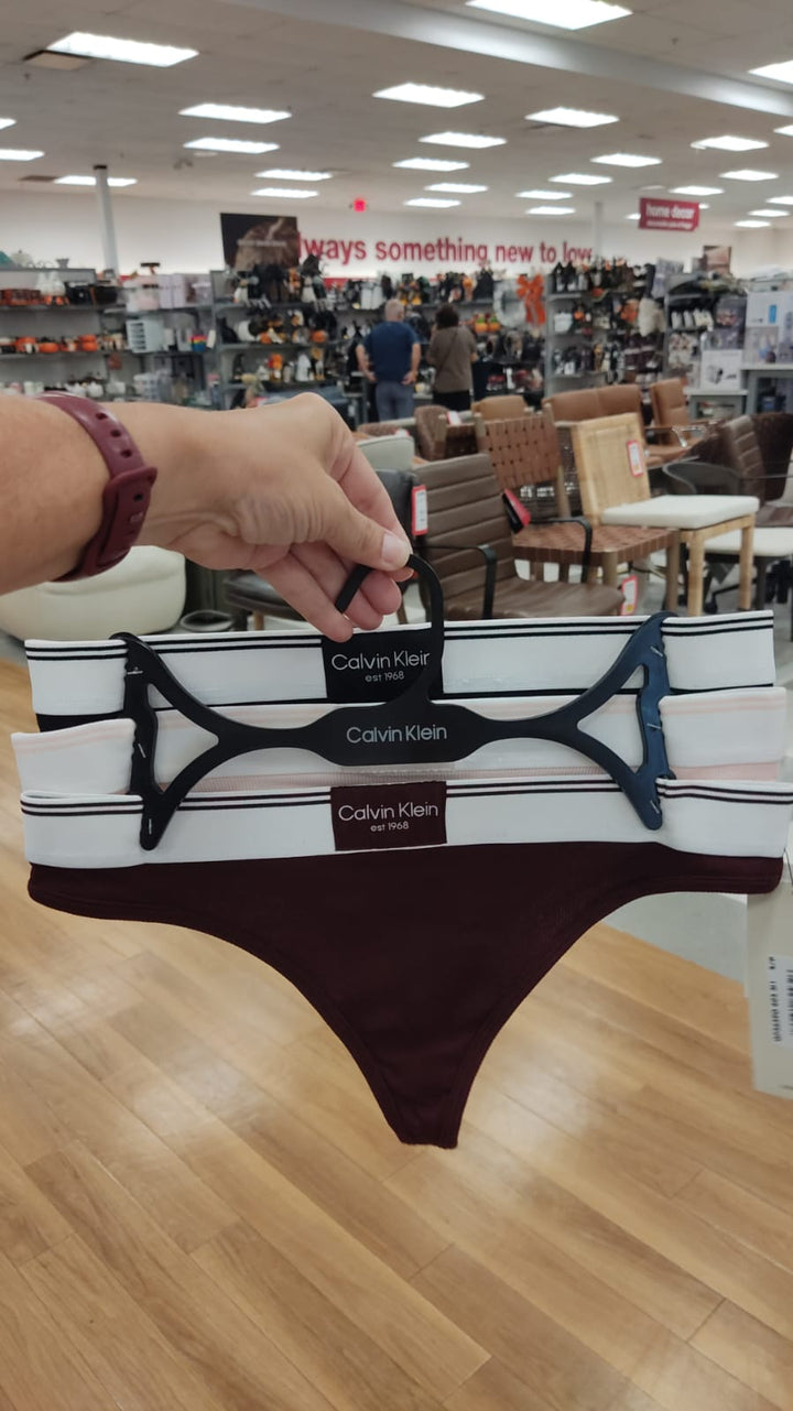 Ropa interior / Hilos Mujer / 3 piezas /CK / TJ092126-7128