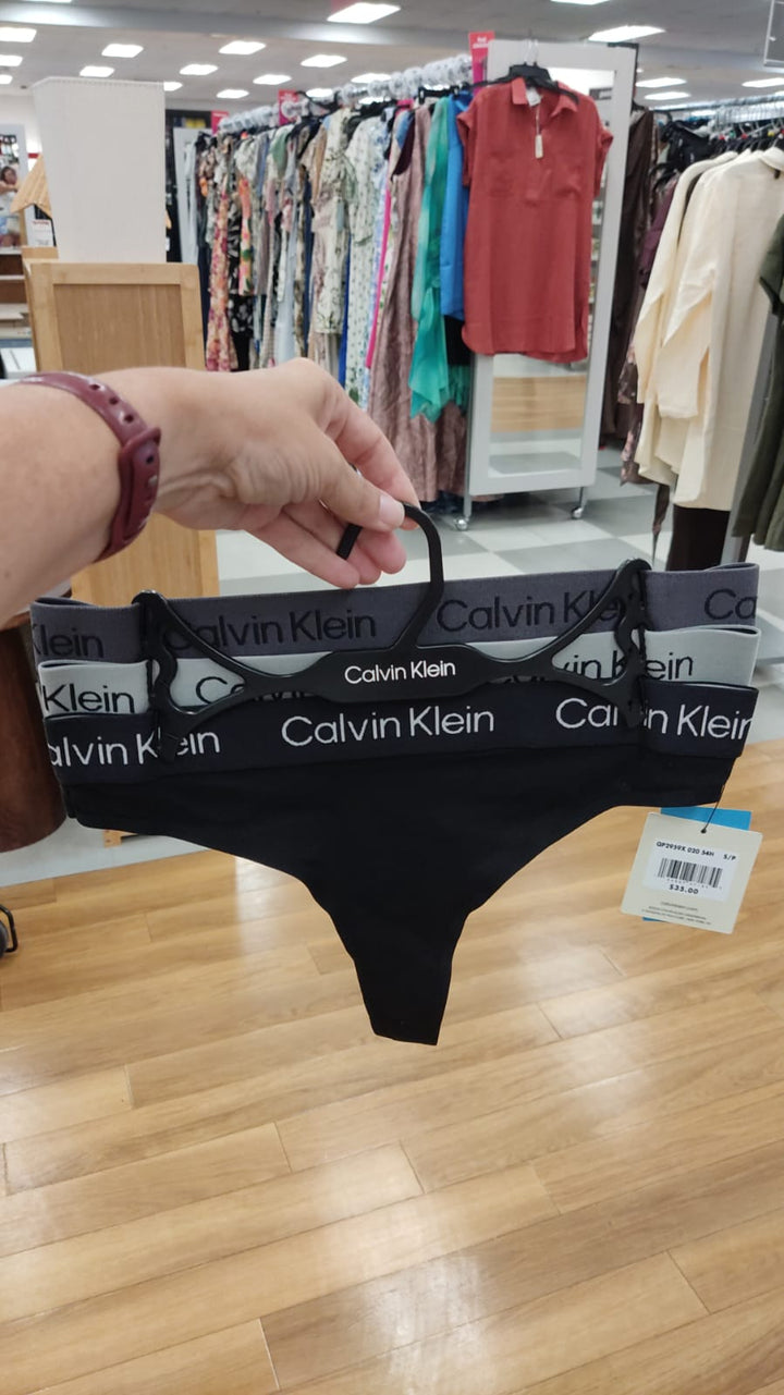 Ropa interior / Hilos Mujer / 3 piezas /CK / TJ092126-7128