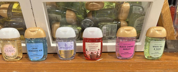 6 x 10,500 - Antibac de Manos  / BBW / In the Star, Crisp Morning Air, Aromatherapy Lavender, Japanese Cherry, Black Cherry Merlot, With Tea & Sea.