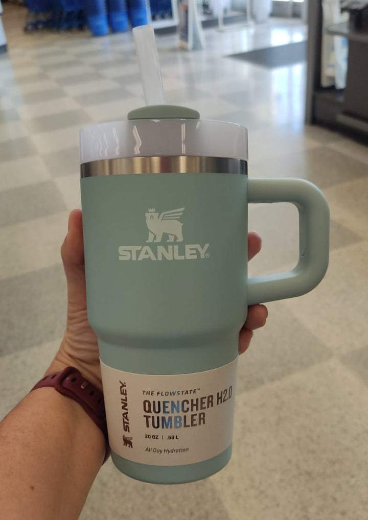 Hogar / Stanley The Quencher H2.0 FlowState Tumbler / 20 Onzas / R092725-6239-5