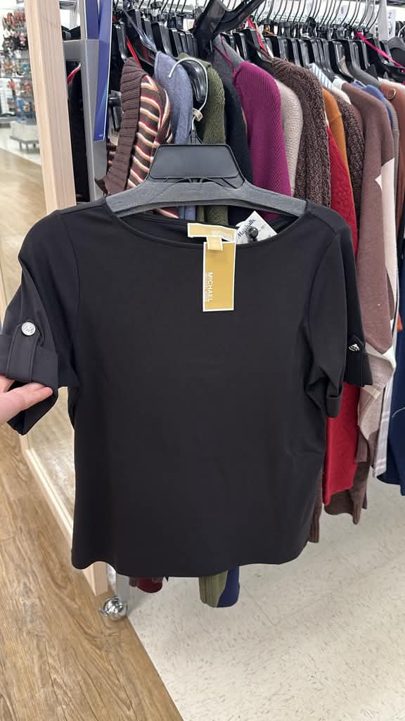 Blusa mujer / Manga corta / Negro/ MK / MRS102126-5342