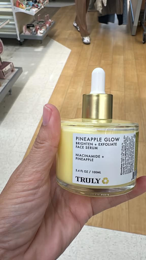 Cuidado personal / Pineapple Glow Brighten + Exfoliate Face Serum  / Truly / MRS102526-6232