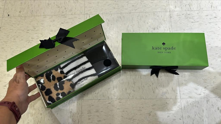Accesorios / Juego de regalo de calcetines cortos / 3 Pares / Kate Spade New York / MRS112226-4431