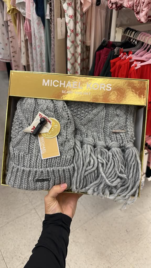 Accesorios / Conjunto de bufanda y gorro / MK / Gris / TJ112326-4882