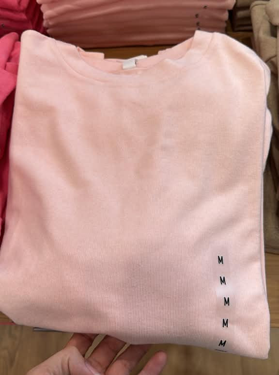 Blusa (fleece) mujer / UNIQLO / Talla M / UNI112326-000-VG